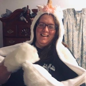 Meet your Posher, Maria